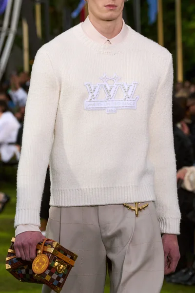Look 177